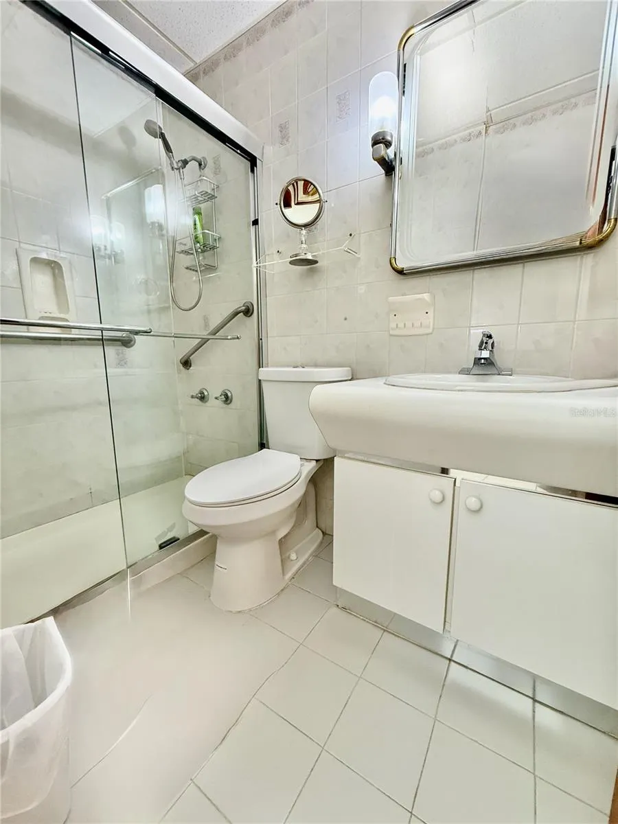 full bath