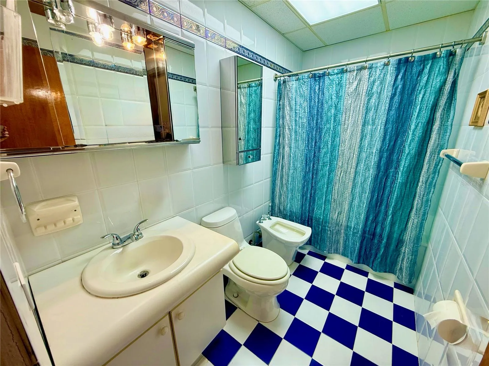 full bath