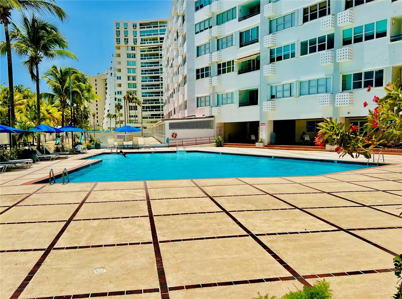 pool