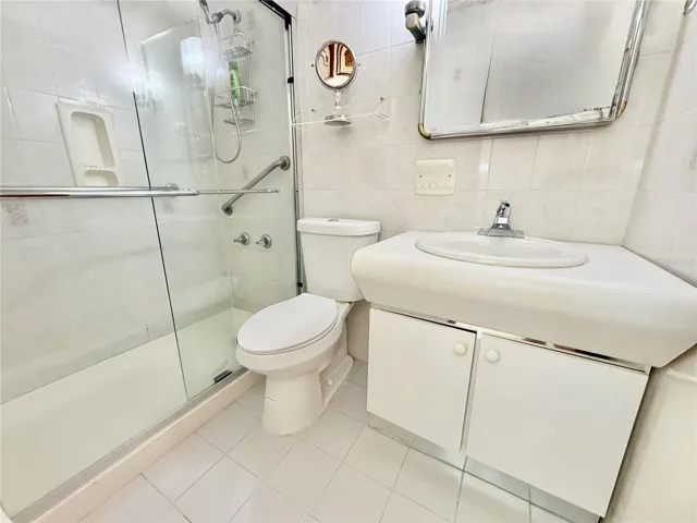 full bath