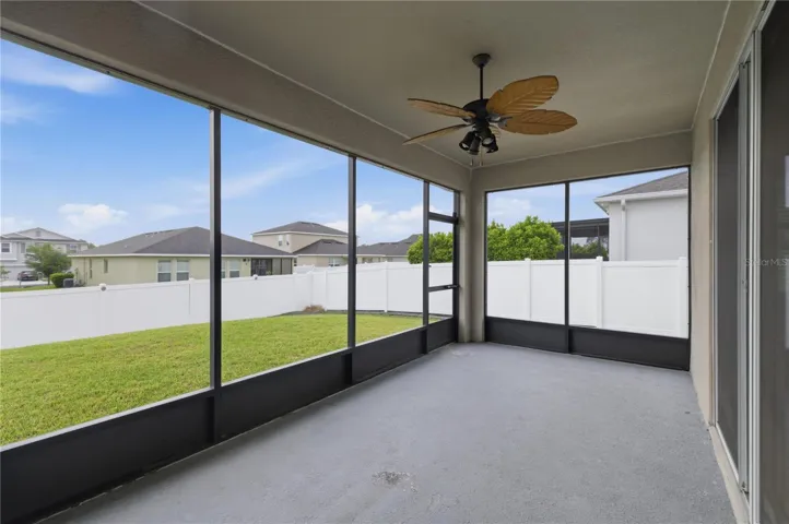 screened in Patio