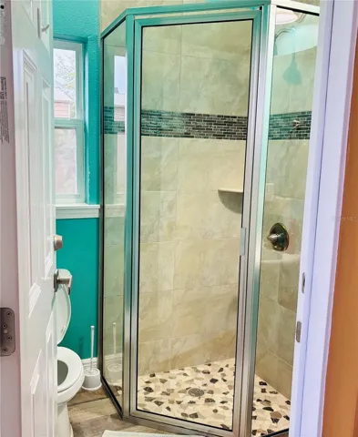 Guest Shower