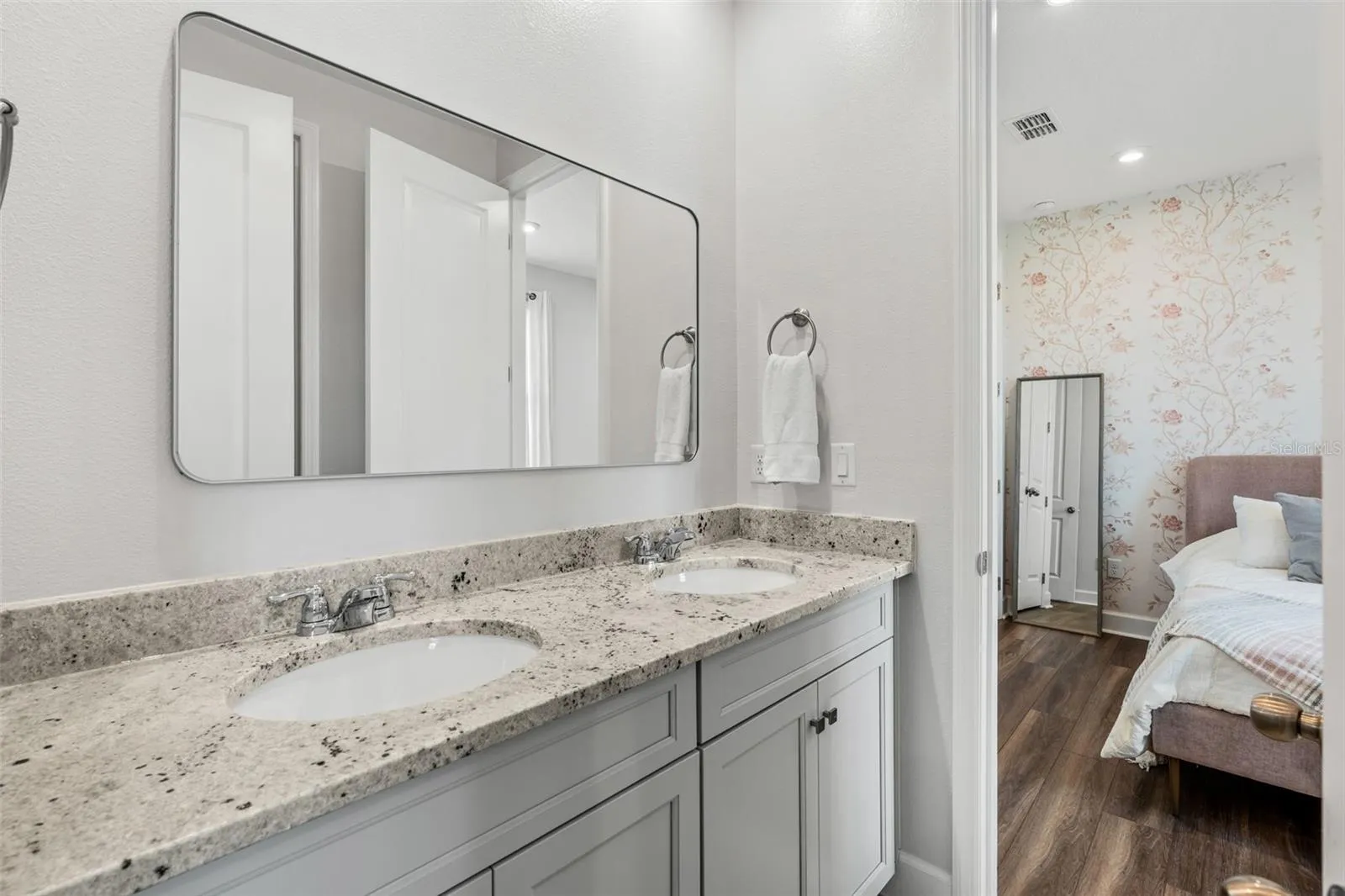 Jack and Jill Bathroom Double sinks