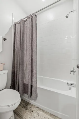 View of Shower/Bath Combo in Jack in Jill bathroom