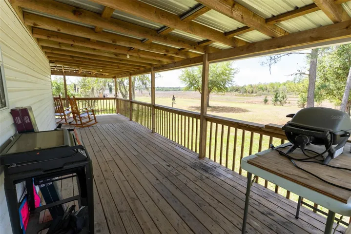 SIDE PORCH