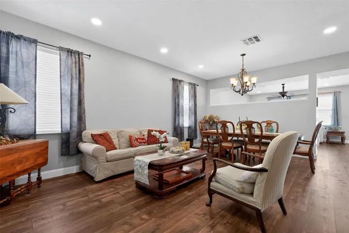 Living Room and Dining Room w/recessed lighting