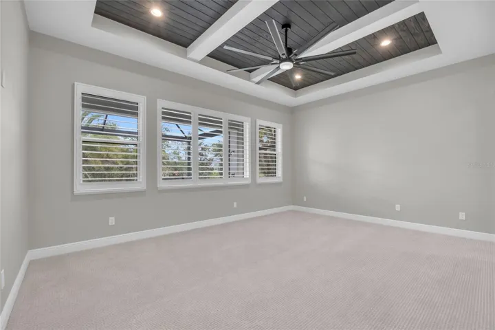 Main downstairs bedroom