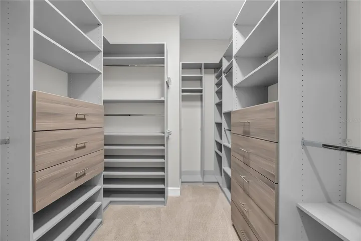 Main downstairs bedroom walk-in closet