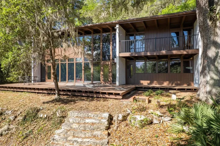 Mid-Century Modern Retreat on 5 Acres