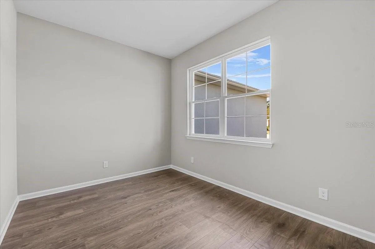 4th Bedroom/Flex Space