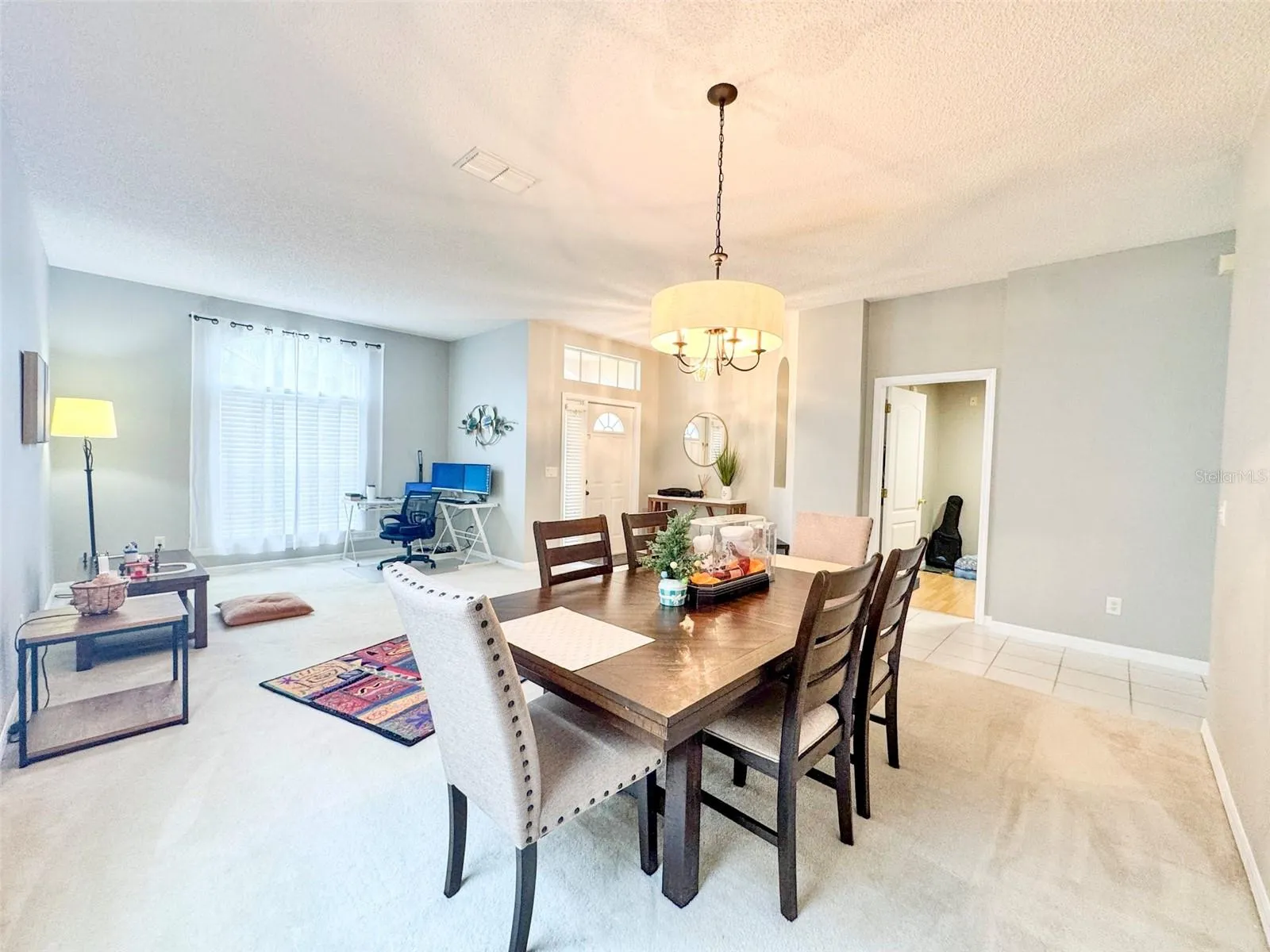Living room &amp; Dining room
