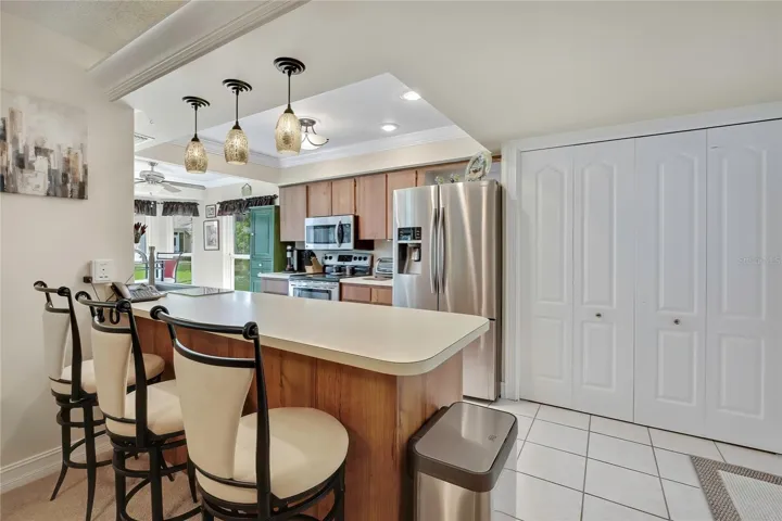 Breakfast Bar in Kitchen