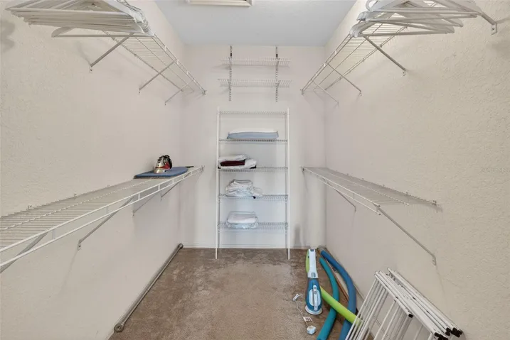 Walk-in closet