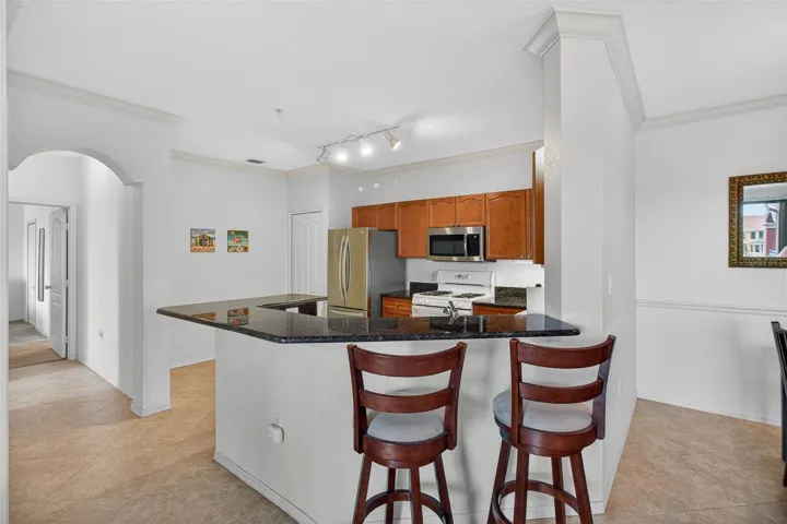Breakfast Bar
