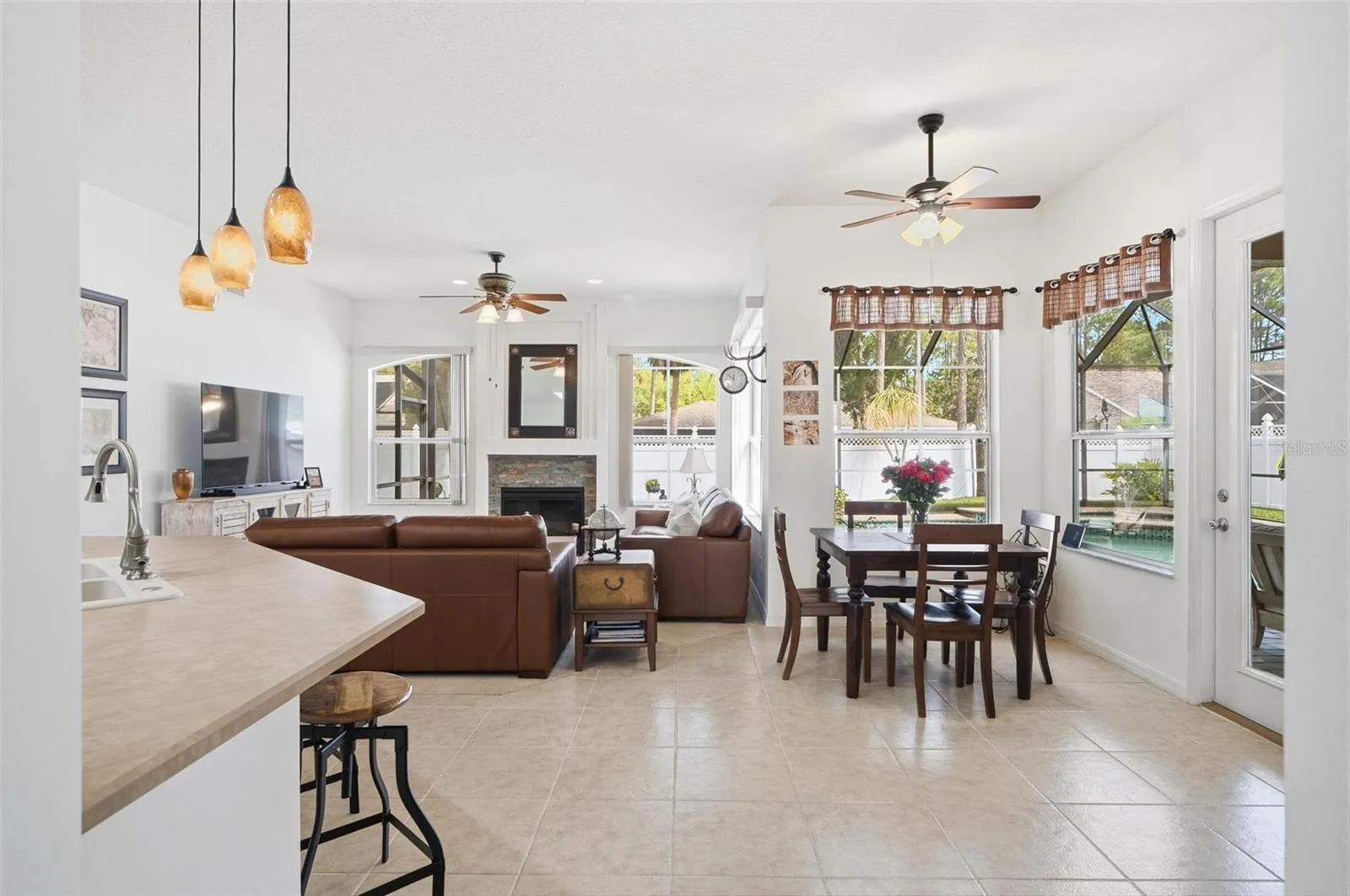 Kitchen, Living Room and Nook Area