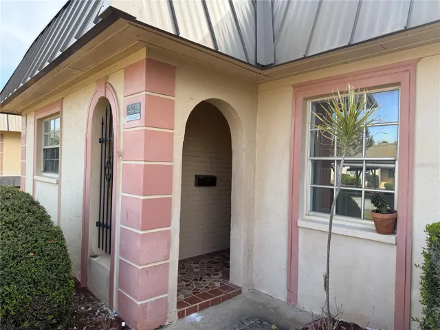 Private Entrance to Condo