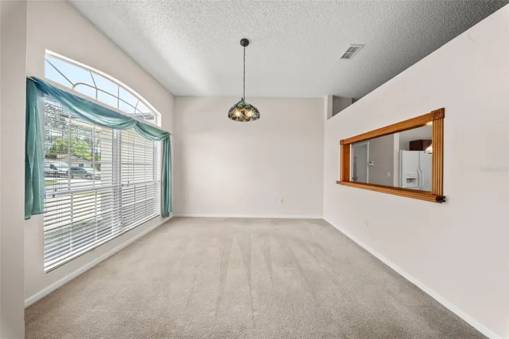 Front dining or flex space