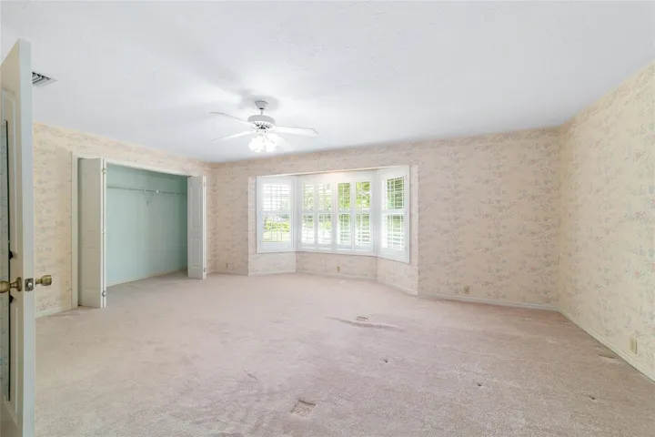 Big window in bedroom 2