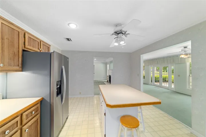 Easy access kitchen