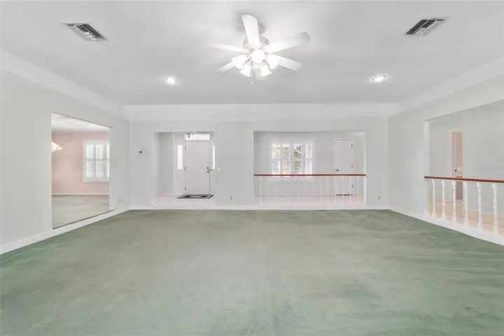 Huge room w/ lots of possibilities