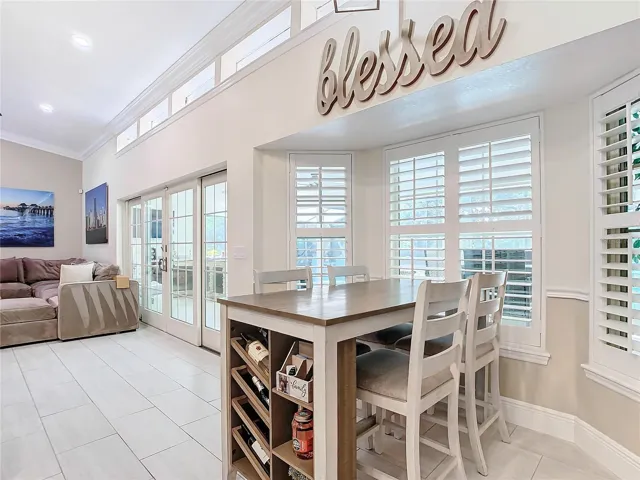 Breakfast Nook