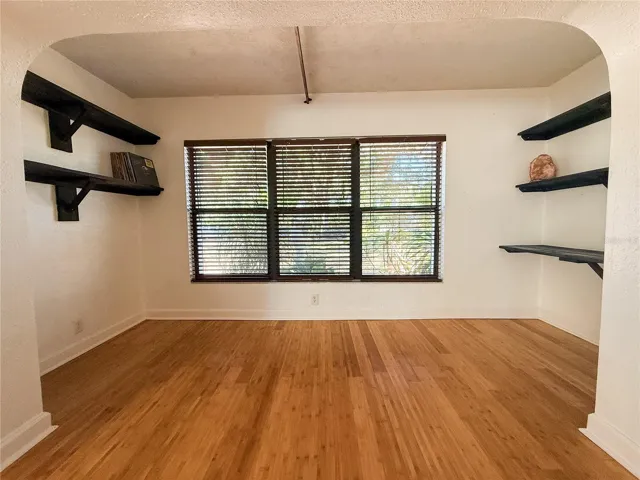 Nook and Desk Area