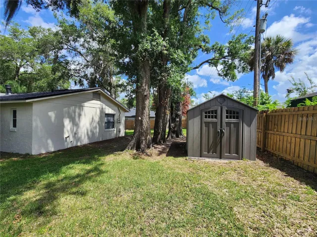 Yard-Shed