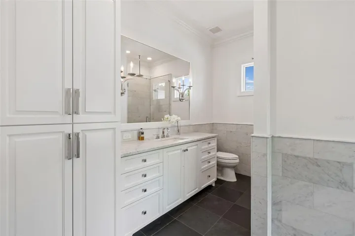 BATH 4