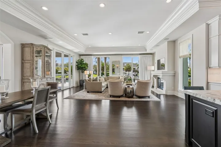 GREAT ROOM