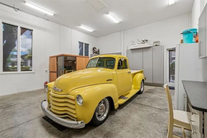 EAST SIDE GARAGE