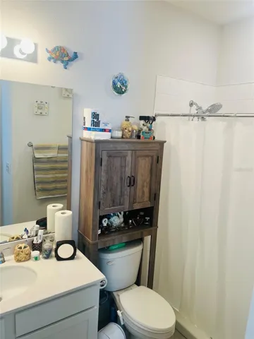 FLEX SPACE BATH 1ST FLOOR