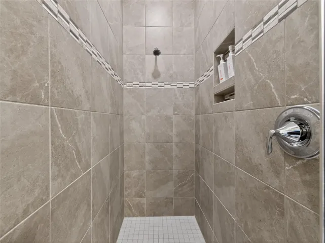 Bathroom 3 Walk-in Shower