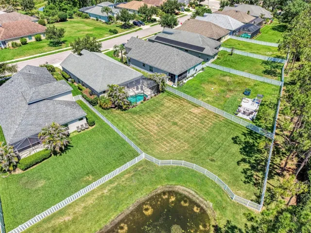 OVERSIZED and FENCED, Large Backyard.