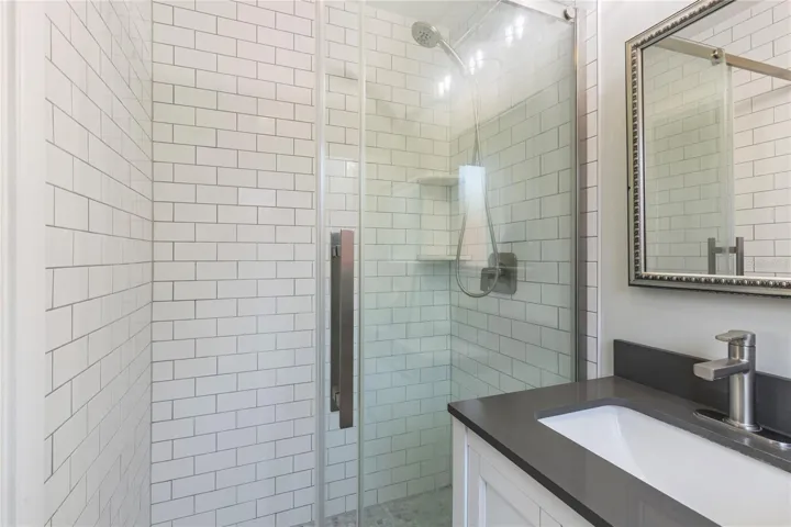 Walk in master shower.