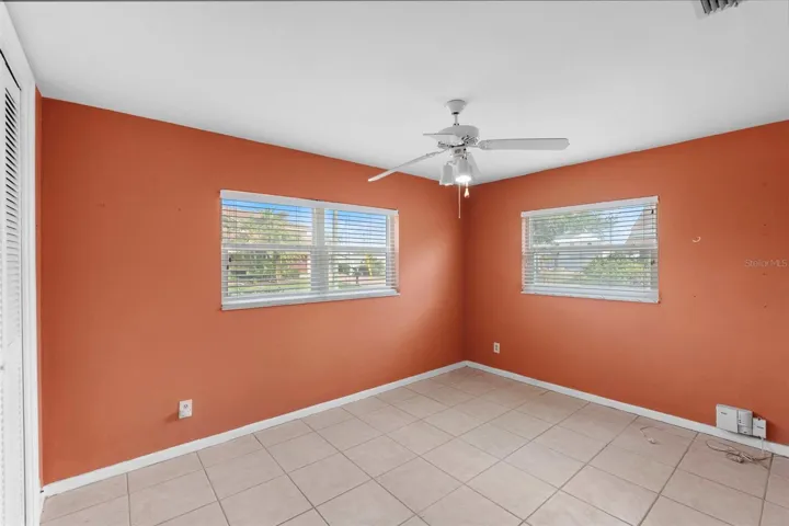 2nd Bedroom