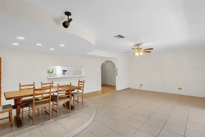 Living Room/Dining Room