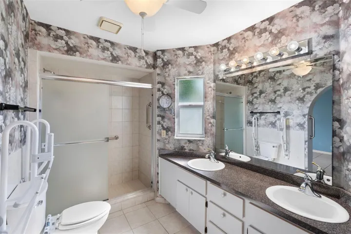 Ensuite Bathroom Shower