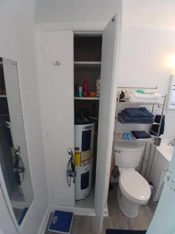 Bathroom storage