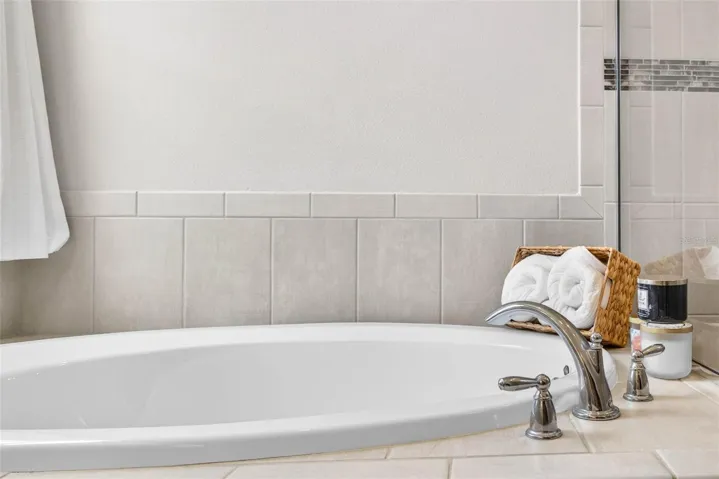 Enjoy your new home even on the rainy days with a garden tun.