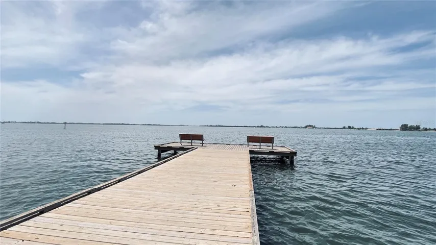 Community Pier