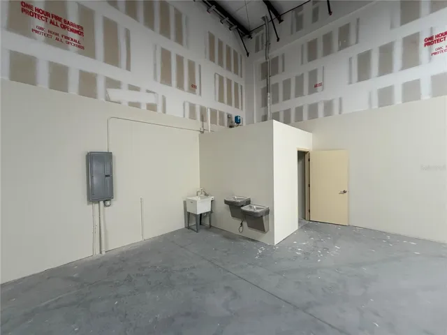 Unit 1302