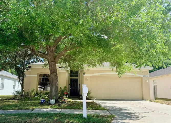 Spacious 3/2 in Pine Ridge at Sugar Creek