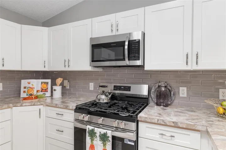 Room for 2 cooks!