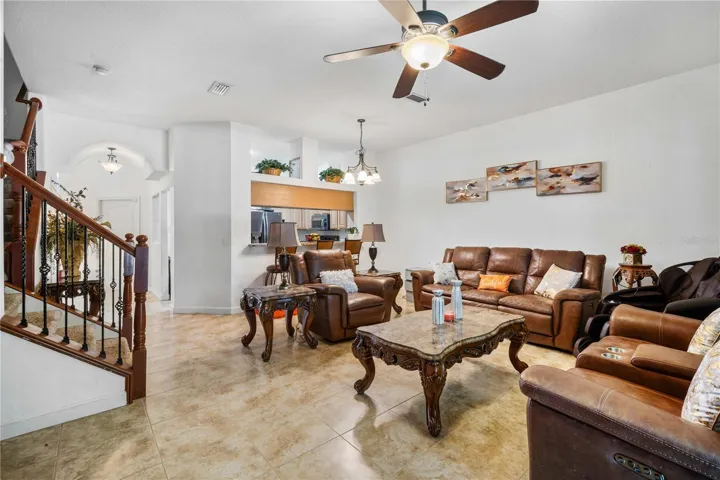 Living/Dining Area
