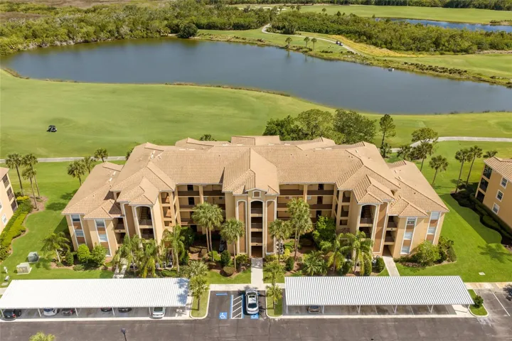 Golf course and Water views!