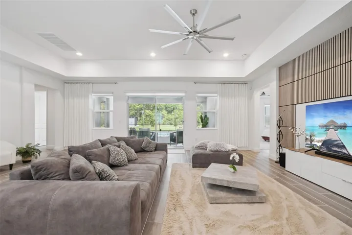 Tray ceilings