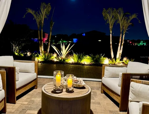 Evening time on the Lanai!