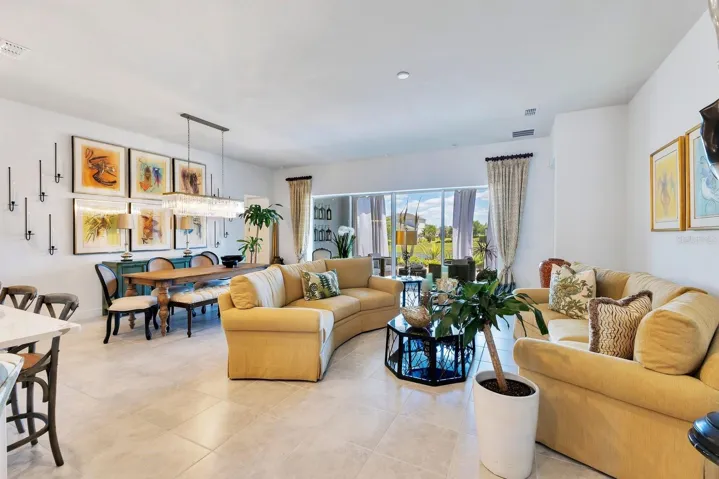 Spacious and Inviting!