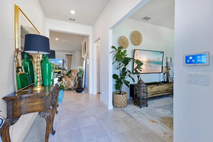 Impressive foyer entrance!