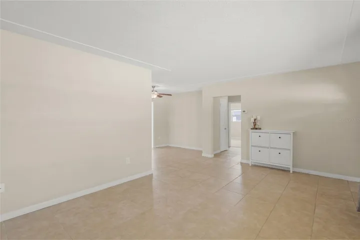Living Room/Dining area